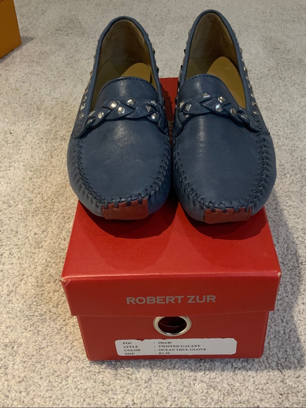 Robert Zur Blue Studded Leather Women’s Driving Moccasins Size 8.5